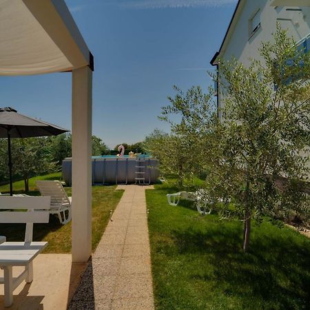 Black Diamond Apartment Vilanija Kültér fotó