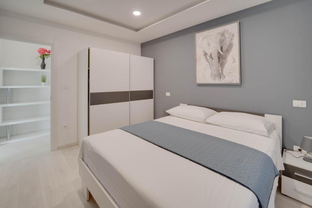 Black Diamond Apartment Vilanija Kültér fotó